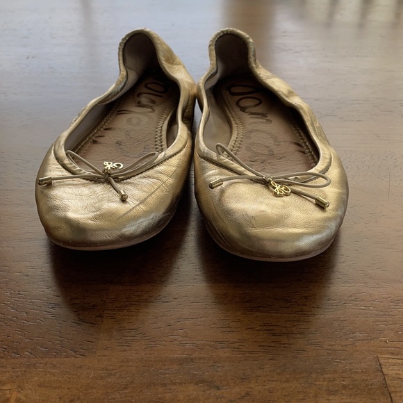Sam Edelman Gold Felicia Flat - Picture 3 of 7